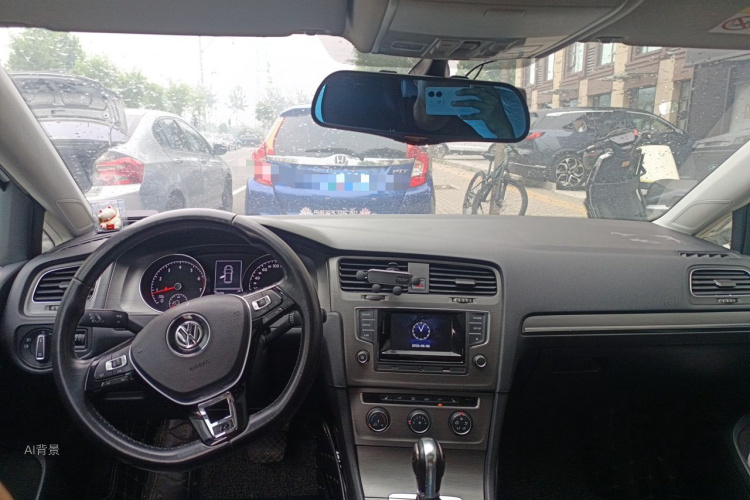 Volkswagen Golf 2016 car image #11