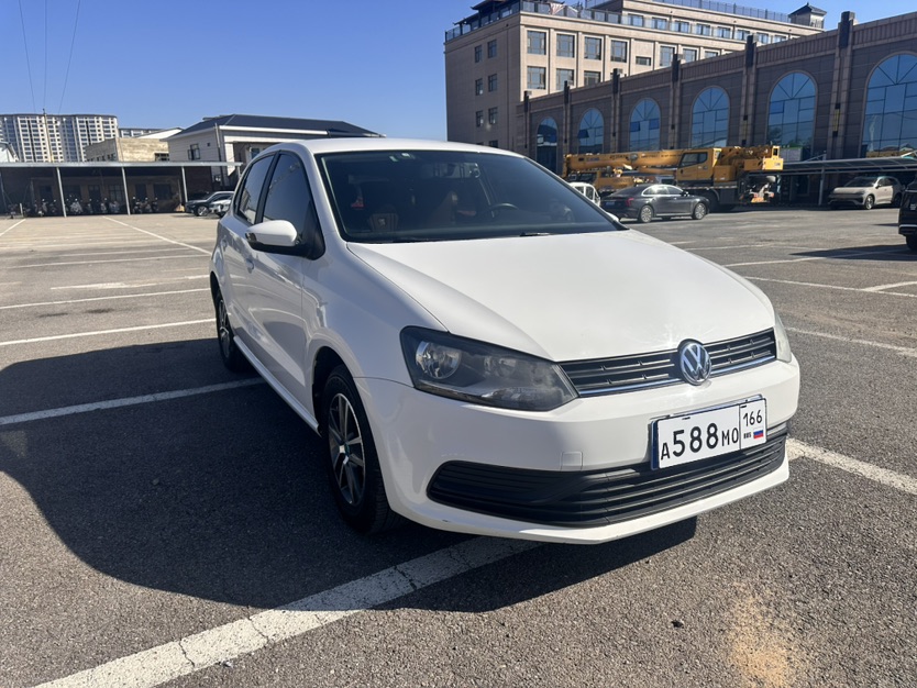 Volkswagen Polo 2017 Volkswagen Polo 2017 car image