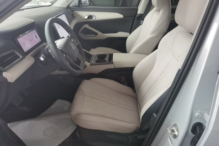 BYD YuanUP 2026 #15 BYD YuanUP 2026 car image #15