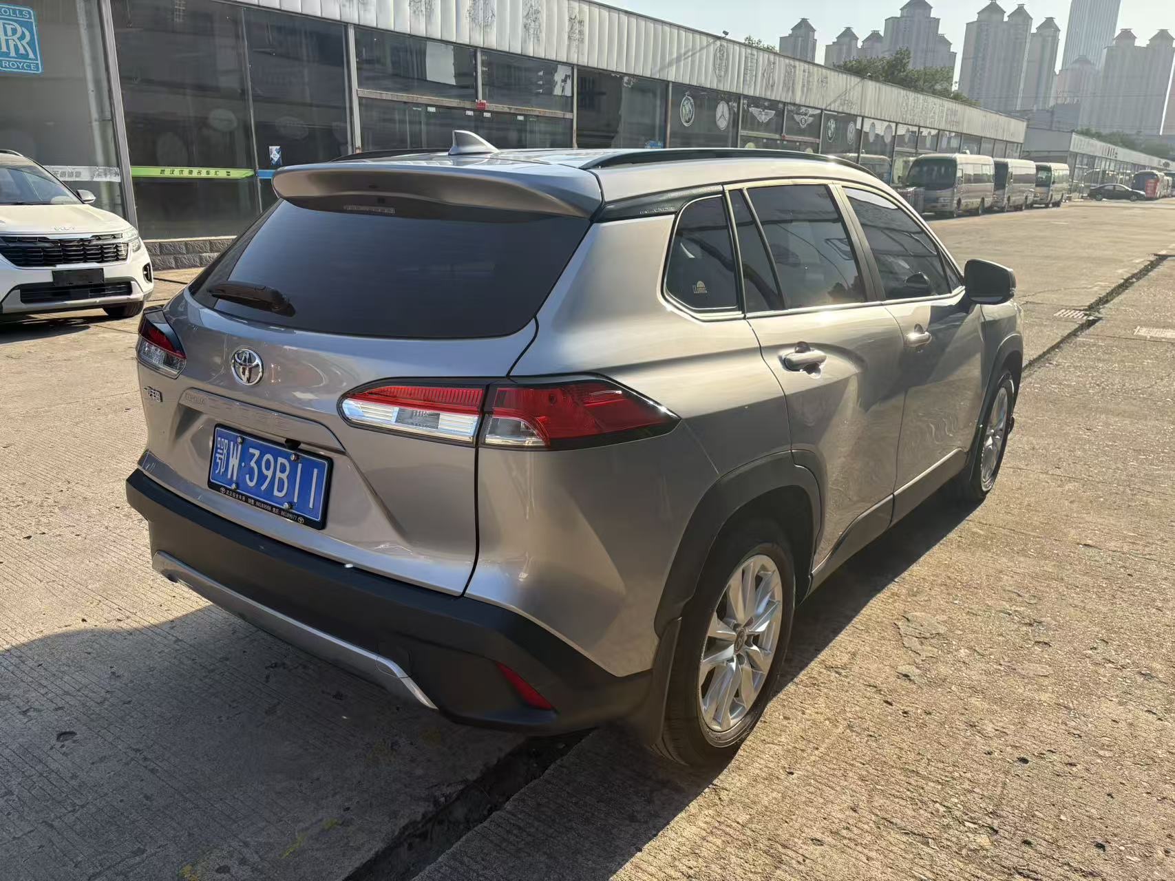Toyota Corolla Cross 2023 #4 Toyota Corolla Cross 2023 صورة سيارة #4