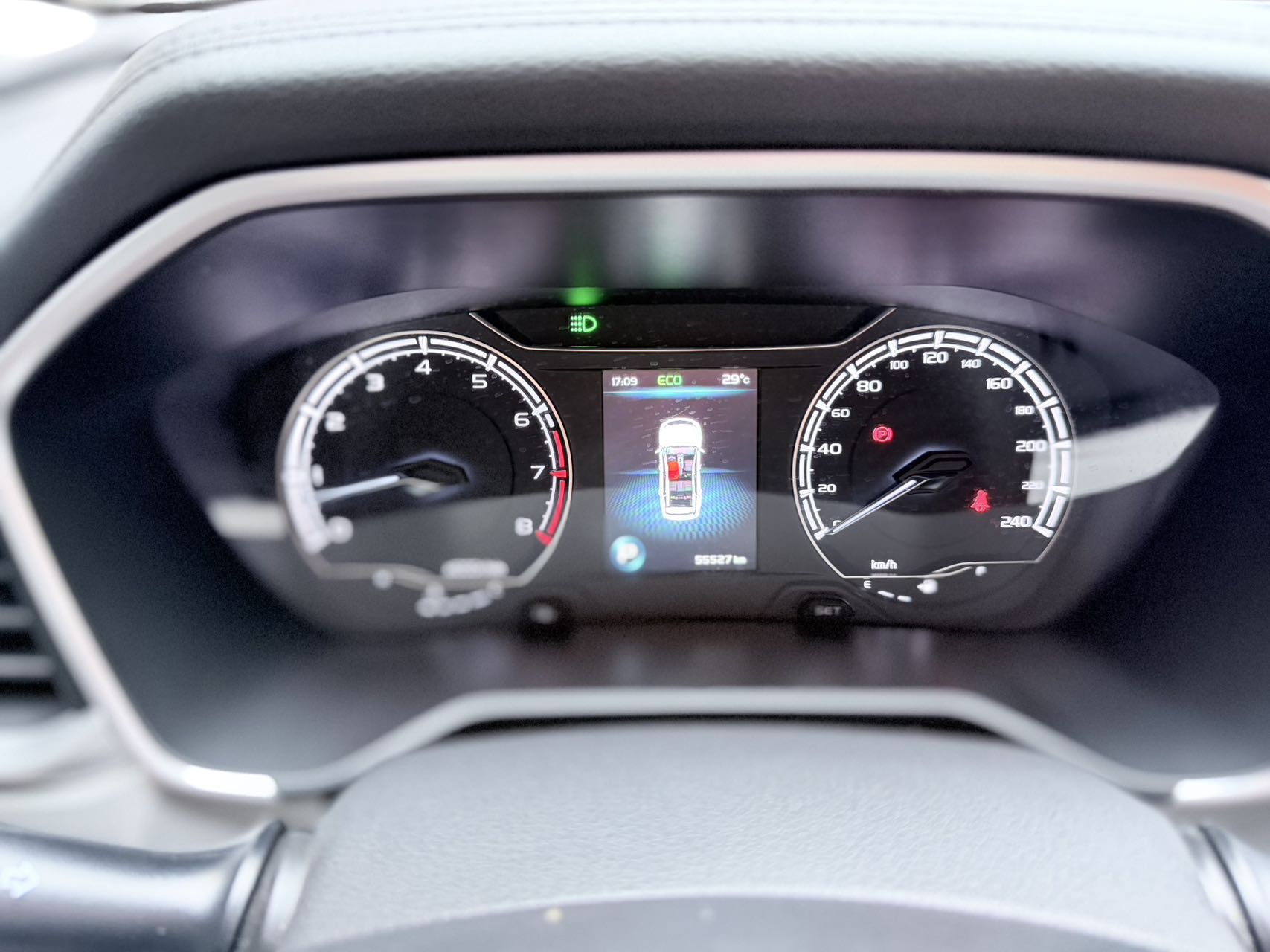 GEELY Vision X6 2021 car image #9