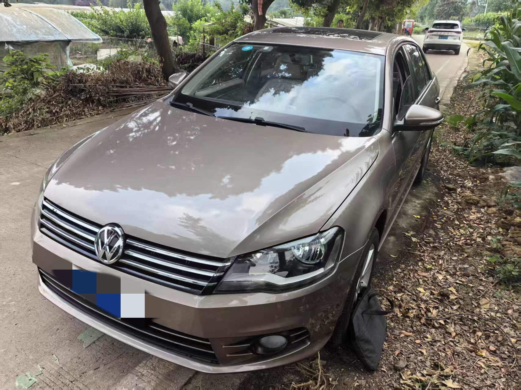 Volkswagen Bora 2015 car image 