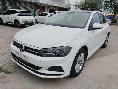 Volkswagen Polo 2022 car image 