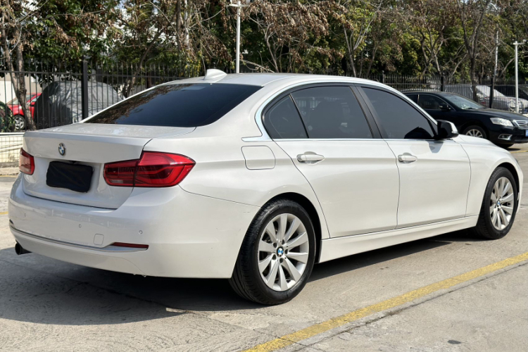 BMW 3 Series 2016 car image #7