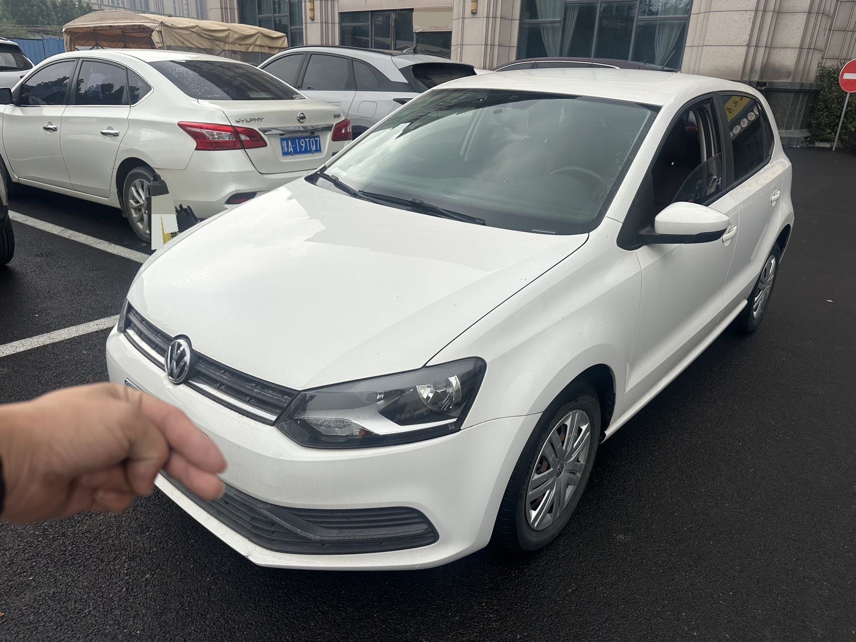 Volkswagen Polo 2019 Volkswagen Polo 2019 car image