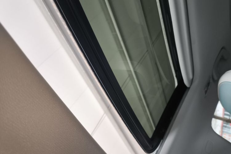 GEELY Emgrand L HiP 2022 изображение автомобиля #18