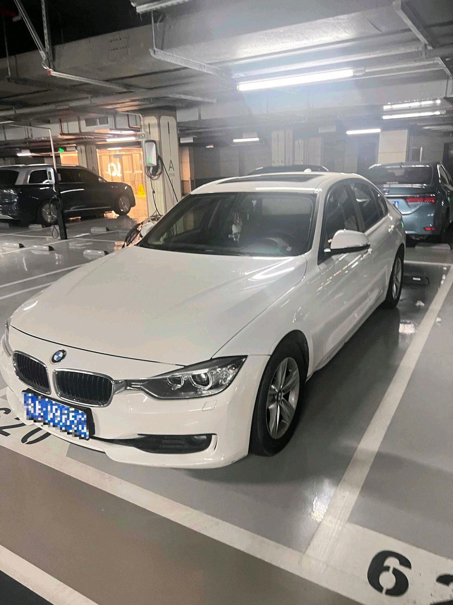 BMW 3 Series 2013 car image 