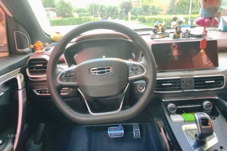 2019 car image #12