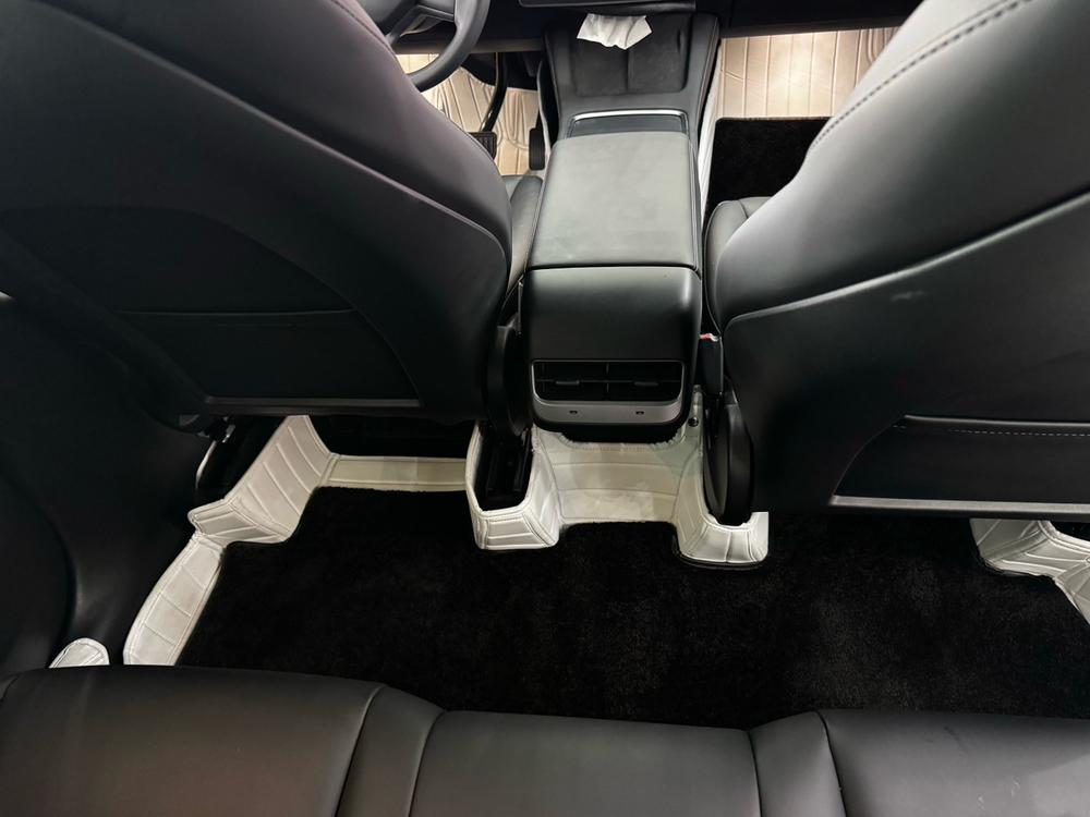 Tesla Model Y 2022 #10 Tesla Model Y 2022 car image #10