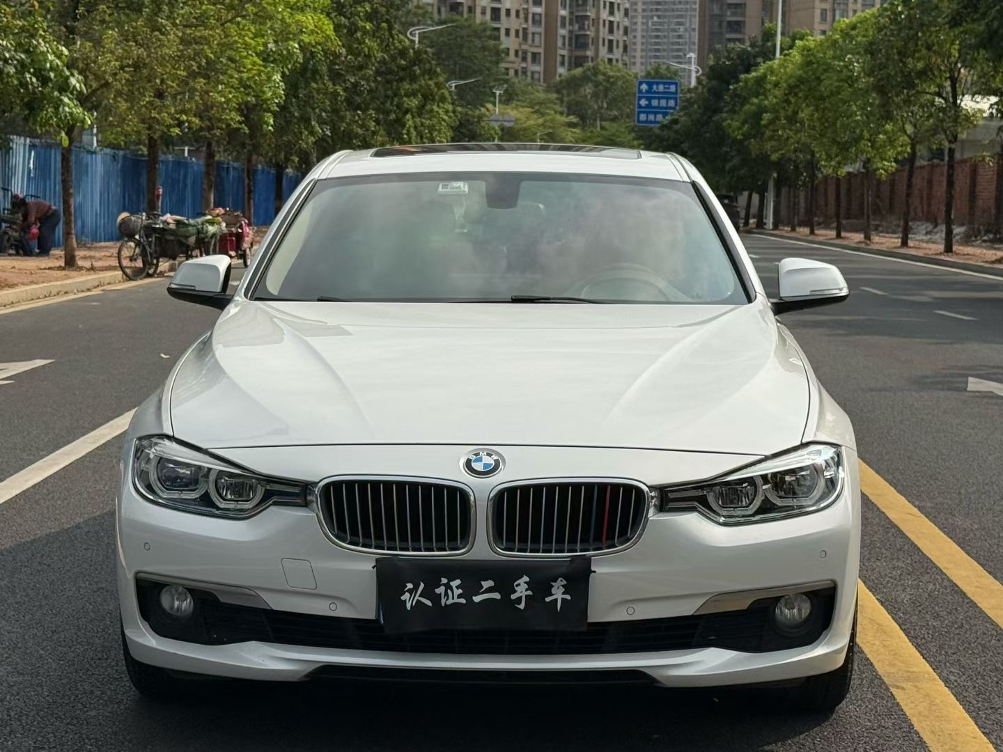 BMW 3 Series 2018 #2 BMW 3 Series 2018 car image #2