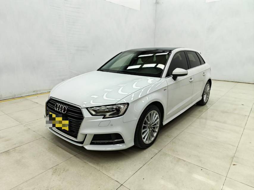 Audi A3 2018 car image 