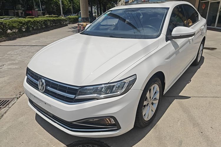 Volkswagen Bora 2019 car image #2