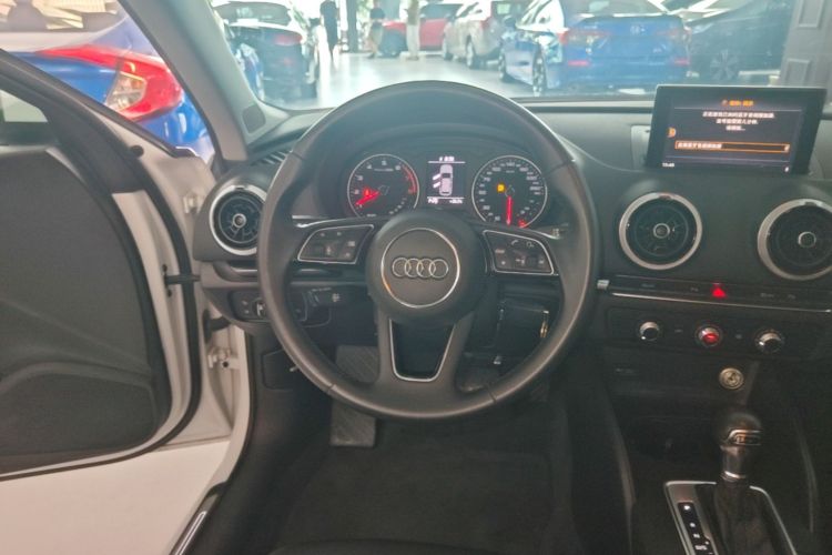 Audi A3 2020 car image #11