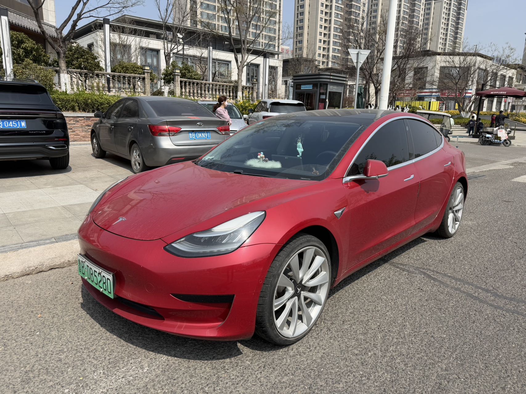 Tesla Model 3 2020 Tesla Model 3 2020 immagine di auto