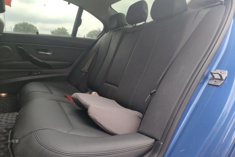 BMW 3 Series 2017 #19 BMW 3 Series 2017 car image #19