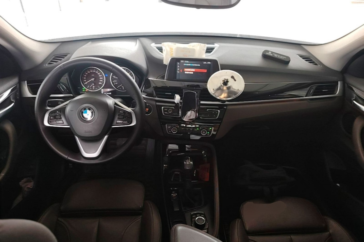 BMW X1 2018 #10 BMW X1 2018 car image #10