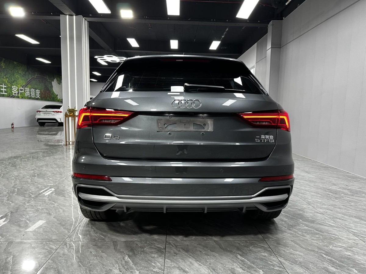 Audi Q3 2022 #8 Audi Q3 2022 car image #8