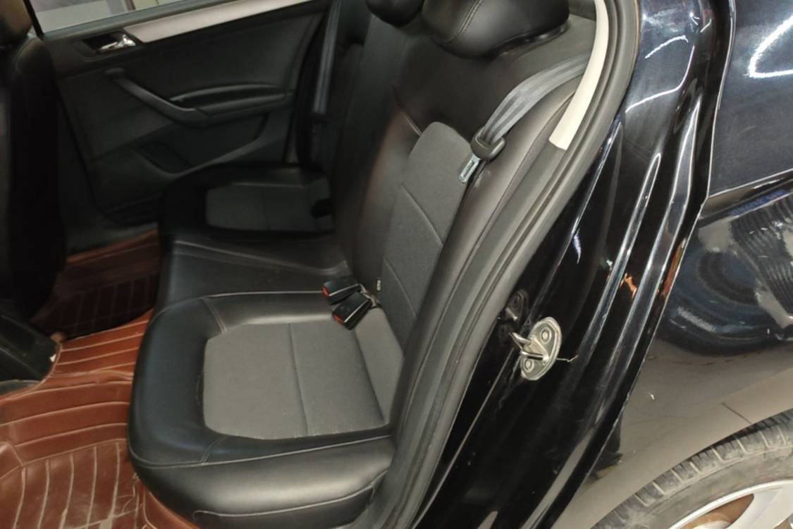 Volkswagen Santana 2013 #20 Volkswagen Santana 2013 صورة سيارة #20