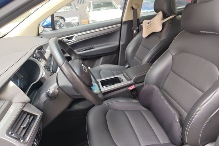 GEELY Emgrand GS 2020 #15 GEELY Emgrand GS 2020 car image #15