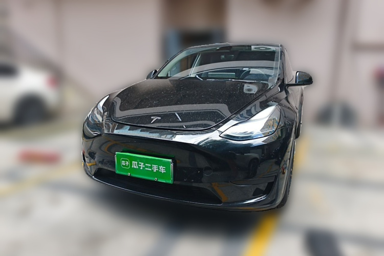 Tesla Model Y 2023 #3 Tesla Model Y 2023 car image #3