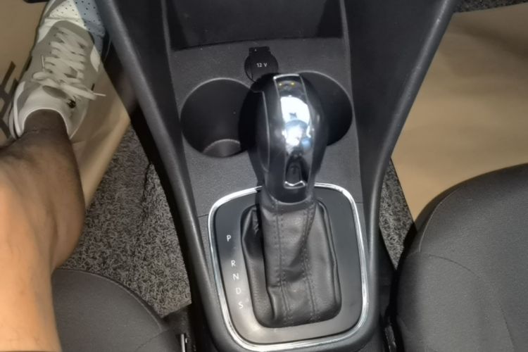 Volkswagen Polo 2019 #14 Volkswagen Polo 2019 car image #14