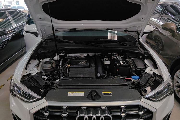 Audi Q3 2021 #22 Audi Q3 2021 car image #22