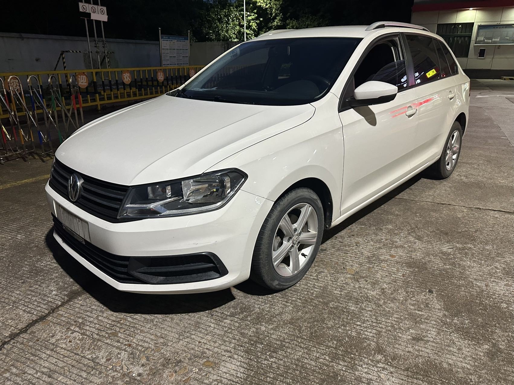 Volkswagen Santana 2016 Volkswagen Santana 2016 car image
