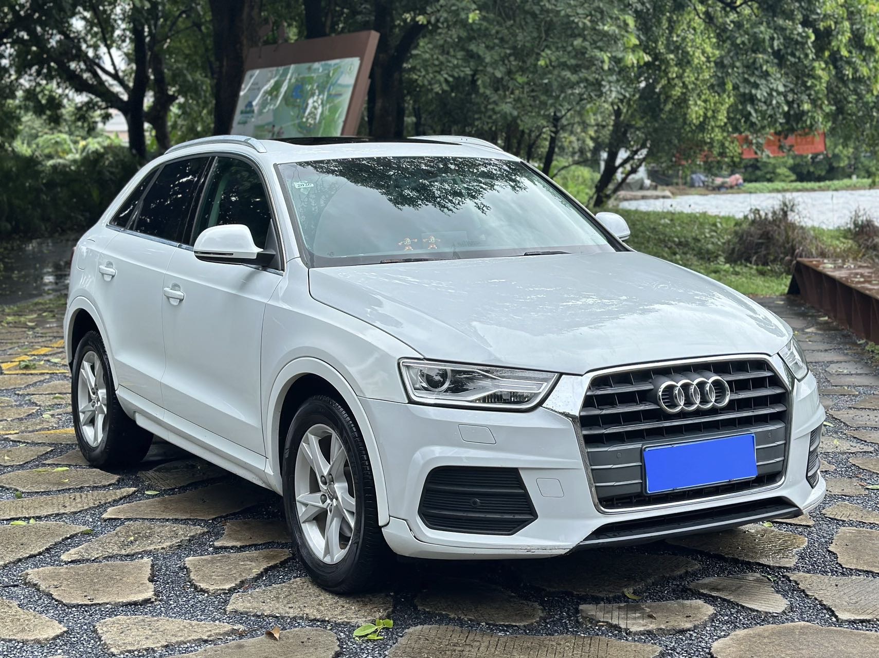Audi Q3 2018 #3 Audi Q3 2018 car image #3