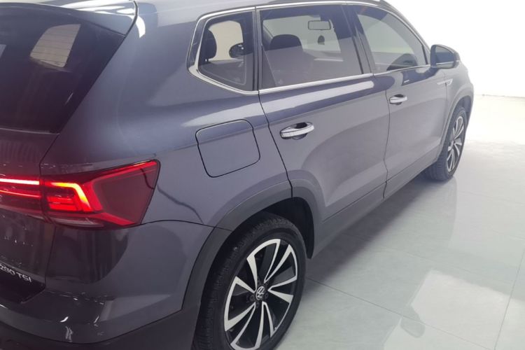 Volkswagen Tharu 2021 car image #5