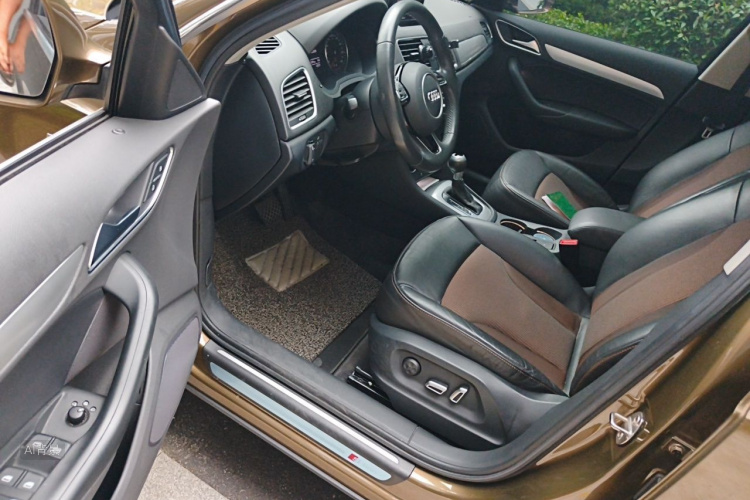 Audi Q3 2019 #18 Audi Q3 2019 car image #18