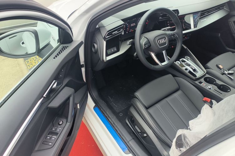 Audi A3 2026 immagine di auto #16