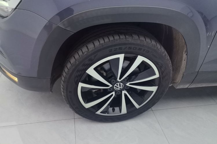 Volkswagen Tharu 2021 car image #9