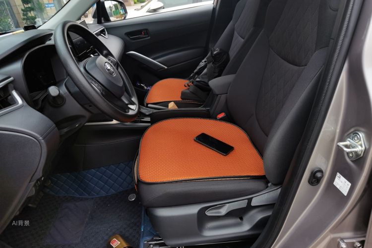 Toyota Corolla Cross 2024 immagine di auto #17
