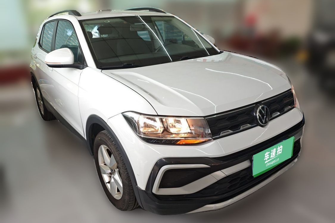 Volkswagen T-Cross 2023 car image #2
