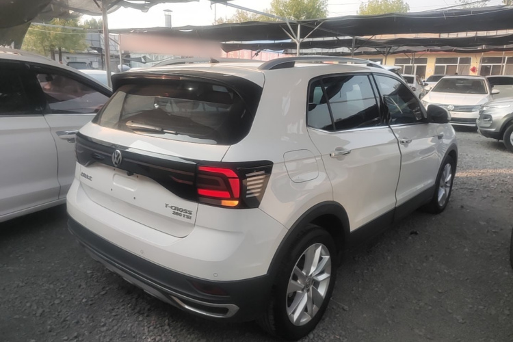 Volkswagen T-Cross 2019 #5 Volkswagen T-Cross 2019 صورة سيارة #5
