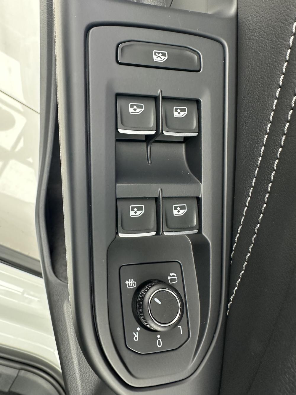 Volkswagen Golf 2022 #8 Volkswagen Golf 2022 car image #8