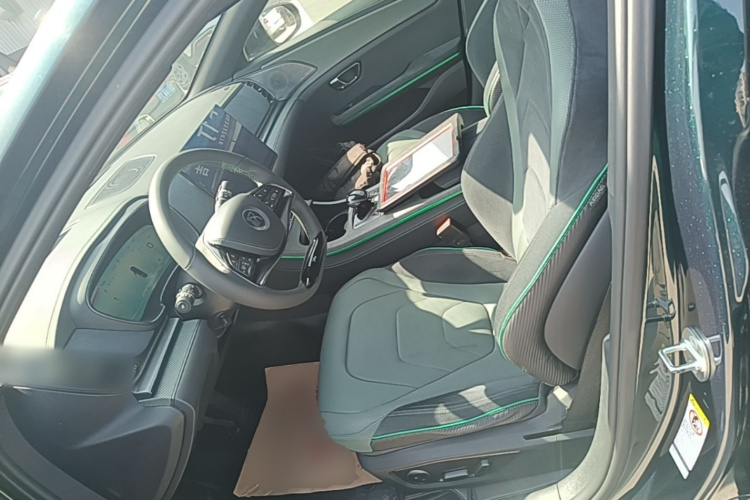 BYD Han 2022 car image #15