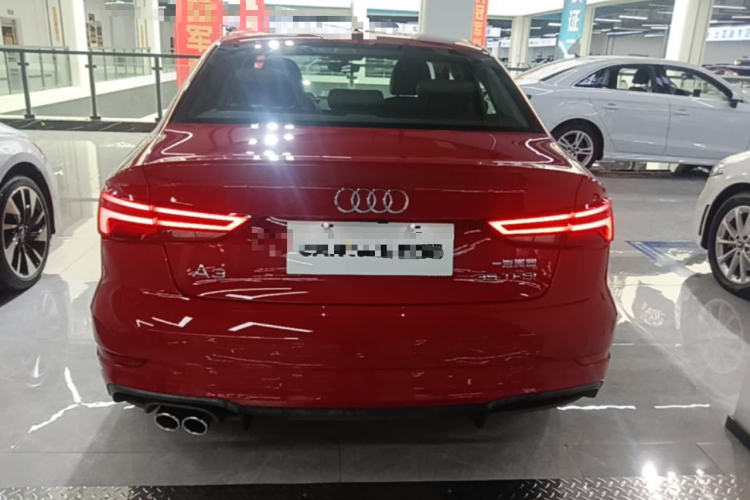 Audi A3 2018 car image #6