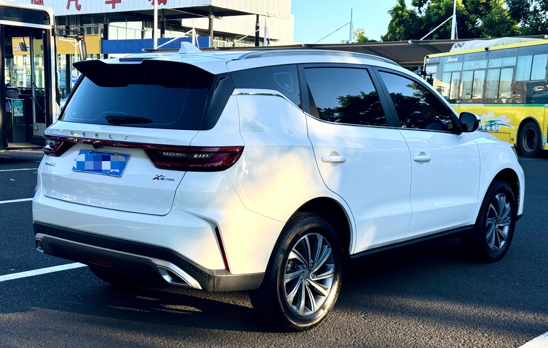 GEELY Vision X6 2022 #8 GEELY Vision X6 2022 car image #8