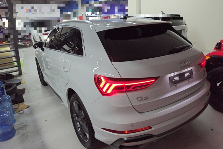 Audi Q3 2020 #7 Audi Q3 2020 car image #7