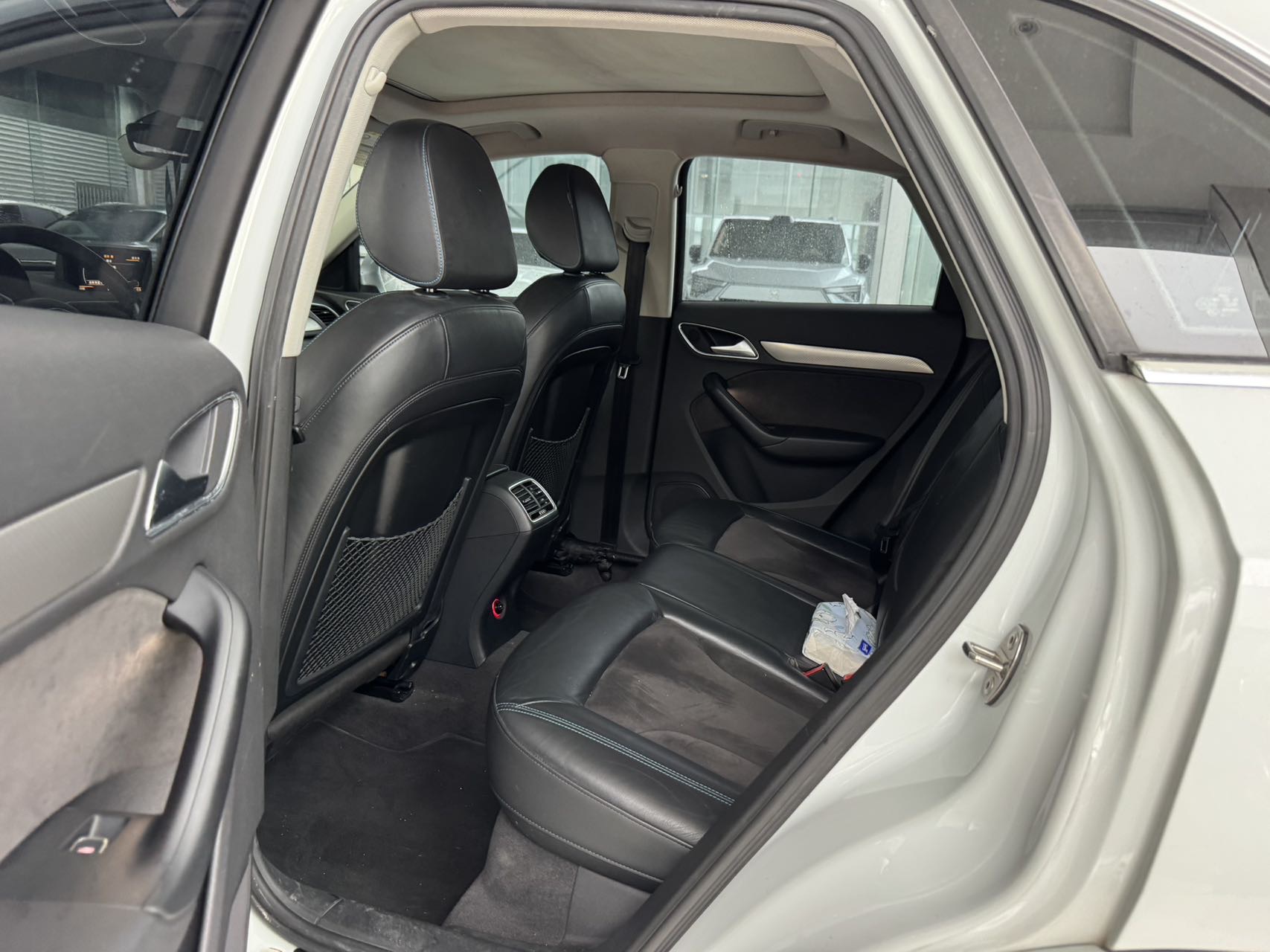 Audi Q3 2017 #4 Audi Q3 2017 car image #4