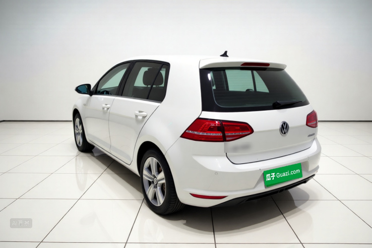 Volkswagen Golf 2015 car image #5