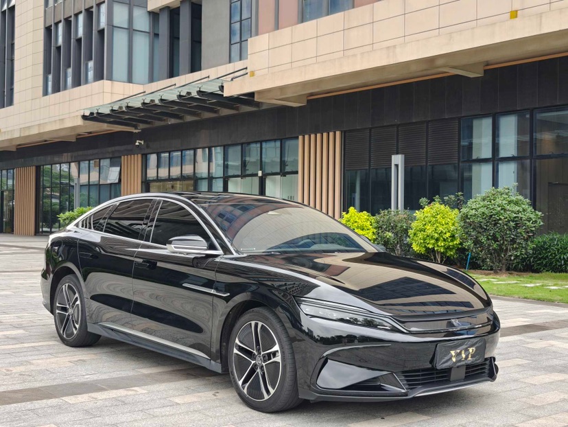 BYD Han 2023 car image #2