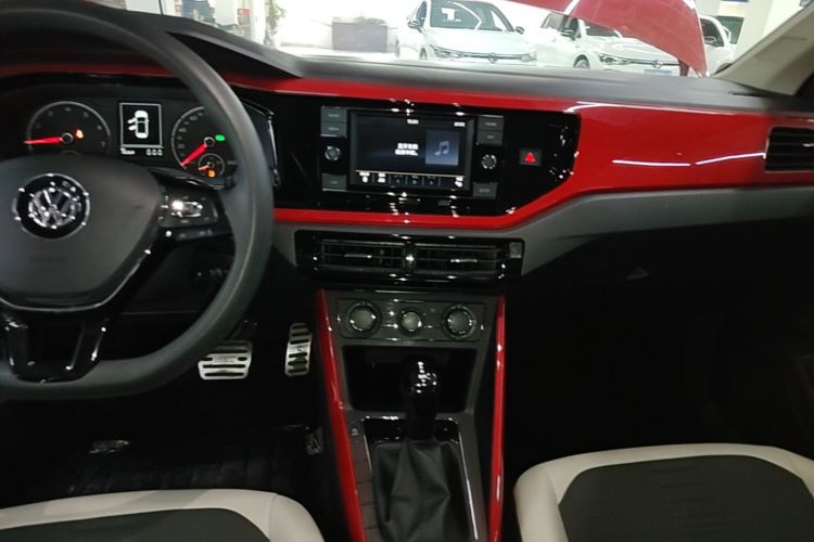 Volkswagen Polo 2019 #13 Volkswagen Polo 2019 car image #13