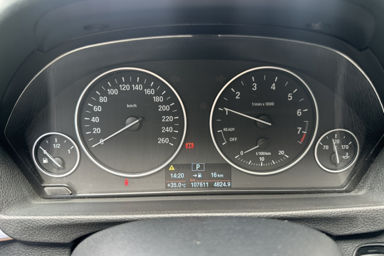 BMW 3 Series 2017 #9 BMW 3 Series 2017 car image #9