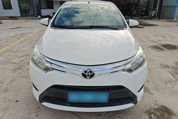 Toyota Vios 2015 car image #3