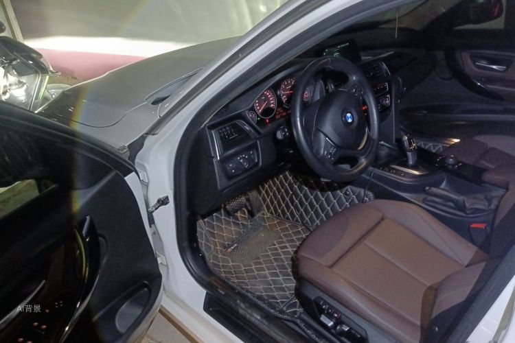 BMW 3 Series 2017 #18 BMW 3 Series 2017 car image #18