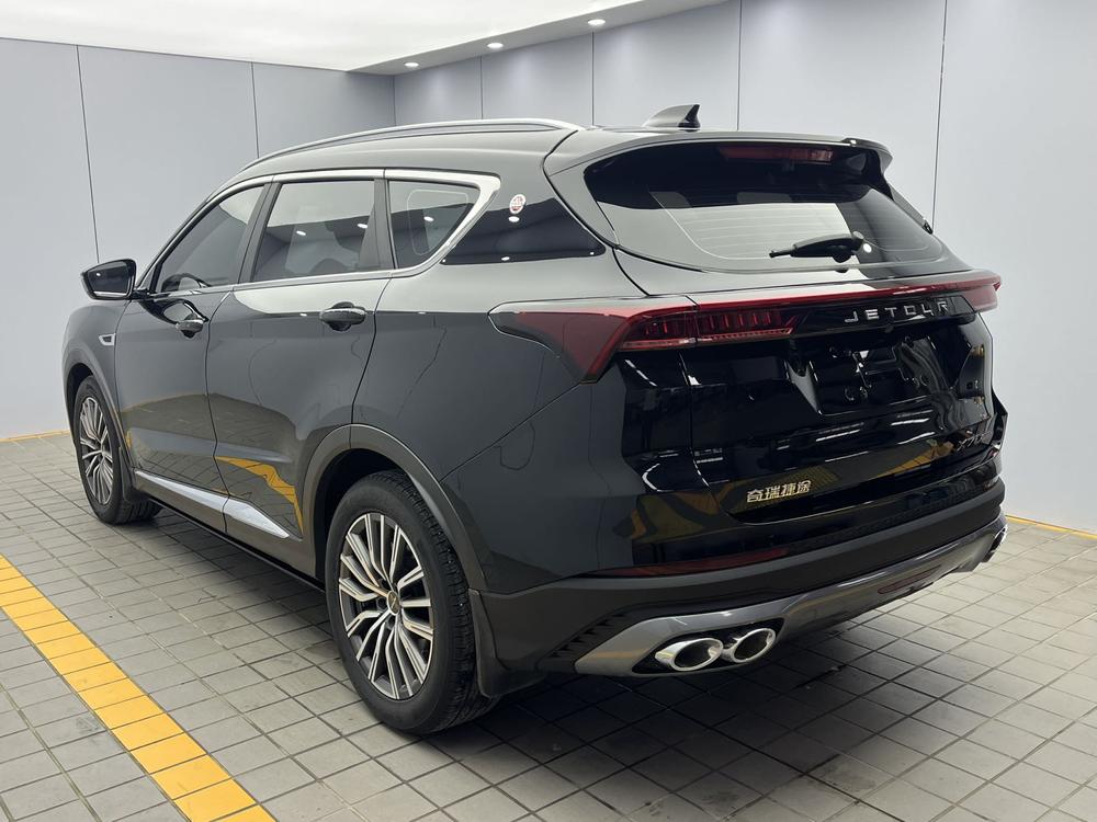 Jetour X70 PLUS 2023 #4 Jetour X70 PLUS 2023 car image #4