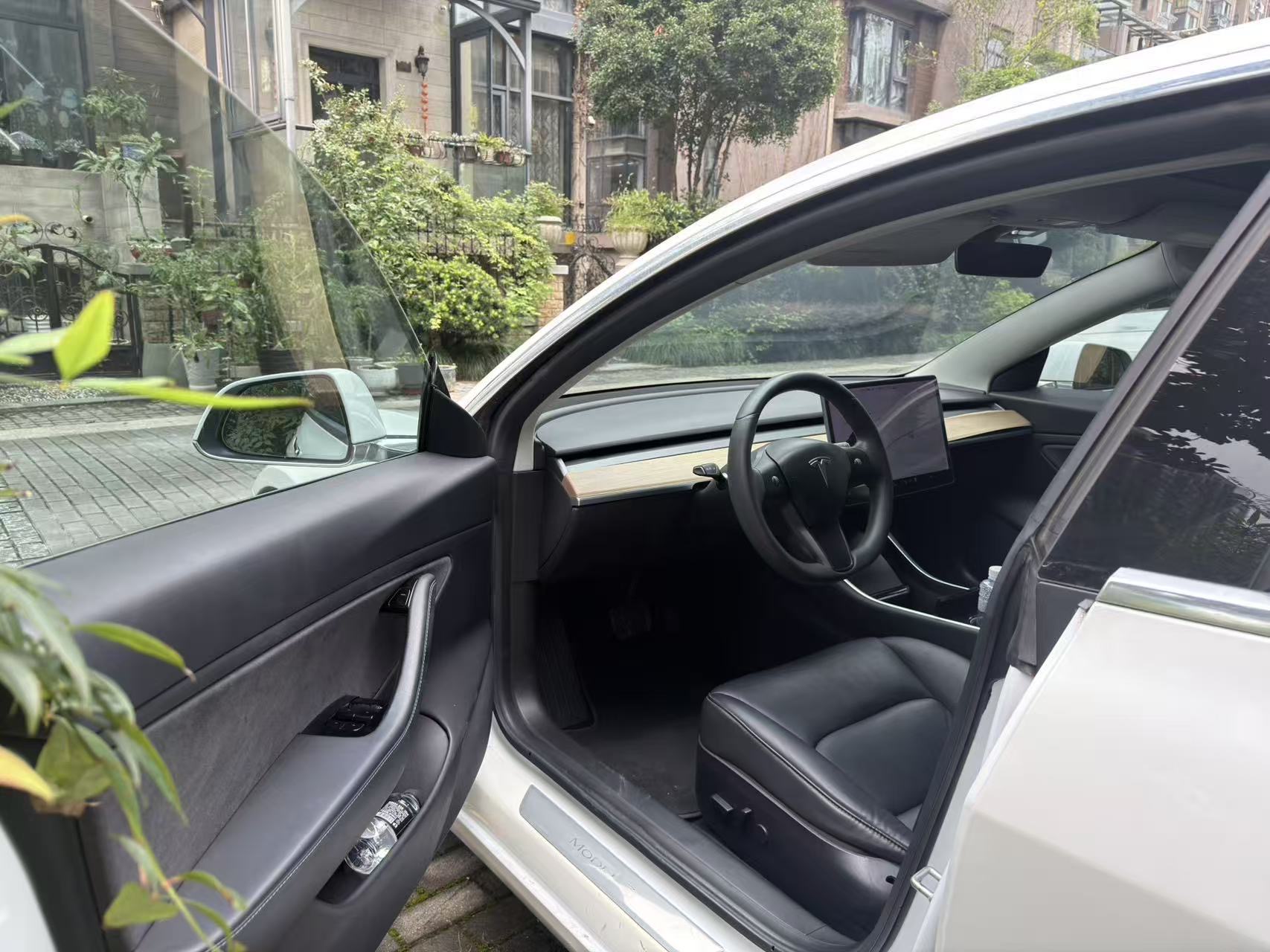 Tesla Model 3 (Imported) 2019 #4 Tesla Model 3 (Imported) 2019 car image #4