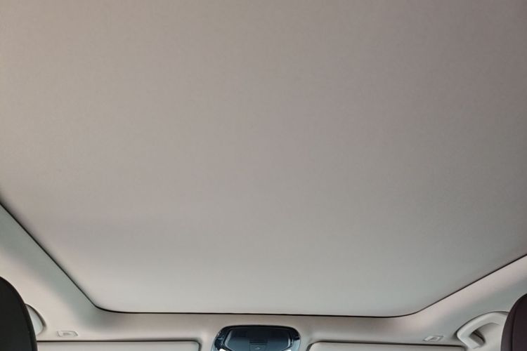 BMW 3 Series 2020 car image #18
